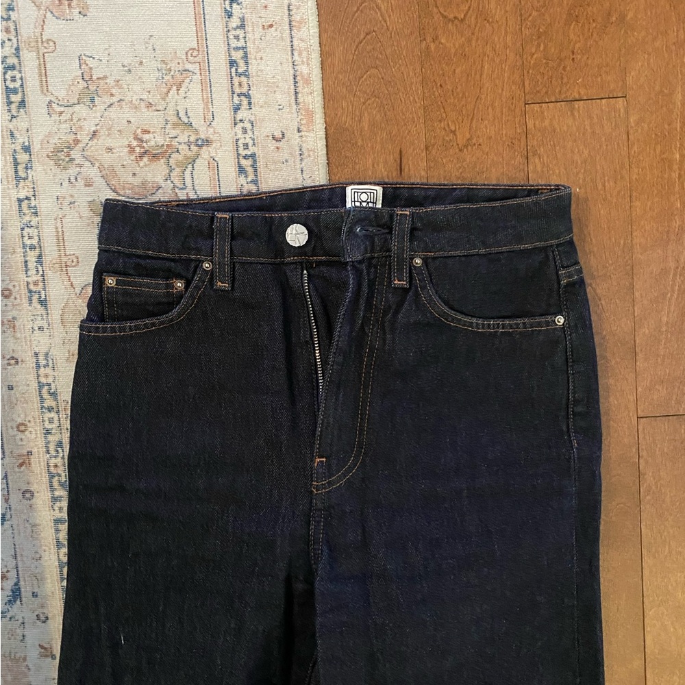 Toteme Barrel Leg Jean